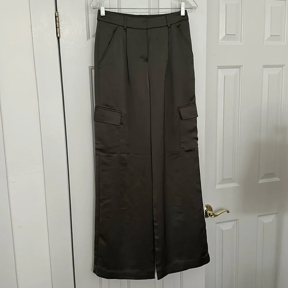 *Excellent Condition* Express, Wide Leg, High Waist, Green, Shiny, Cargo Pants - Picture 2 of 11